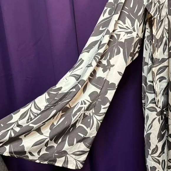 ❌❌ SOLD LPH❌❌Lexbreezy Hawaii 🌺 Boutique Collection Jumpsuit - Picture 7 of 11